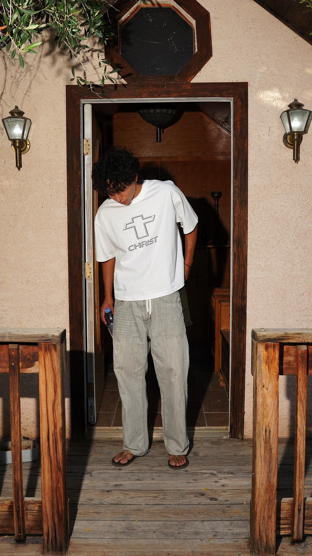 "CHRIST HEAVY" BOXY TEE