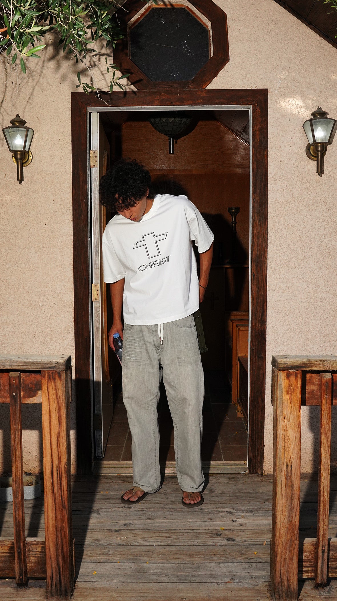 "CHRIST HEAVY" BOXY TEE