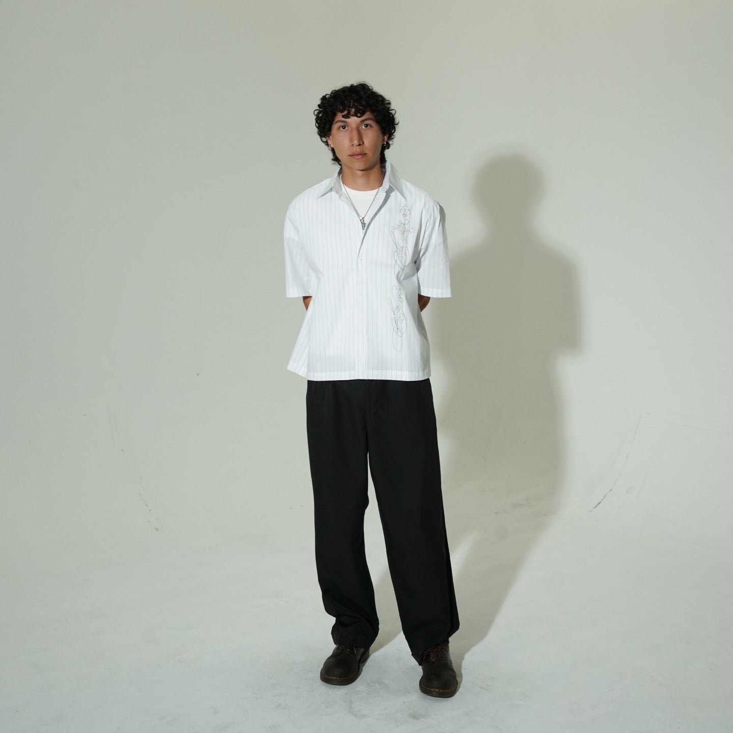 "CRUSADER" STRIPED BOXY SHIRT
