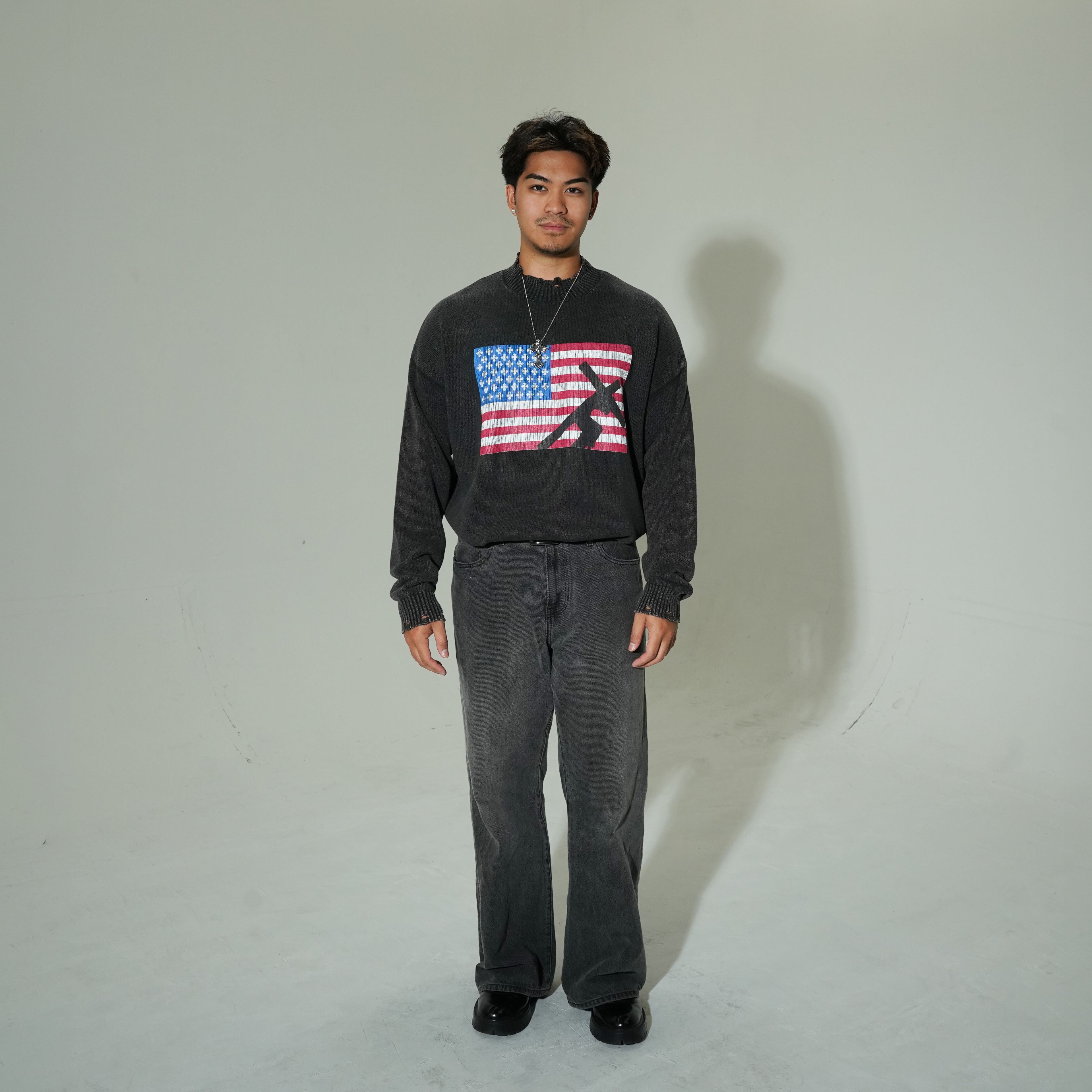 "USA" PREMIUM FRAYED SWEATER