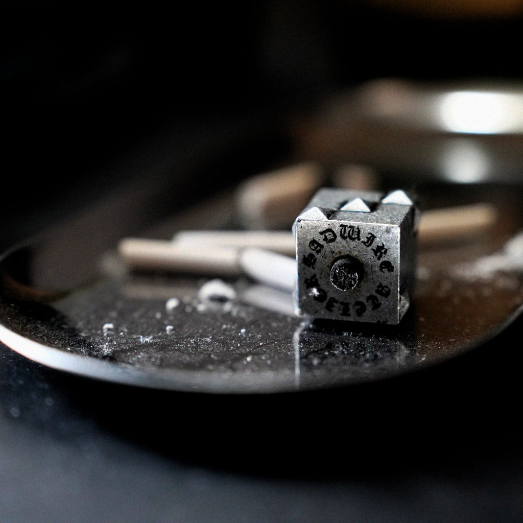 "PUNKSTAR" DICE INCENSE HOLDER