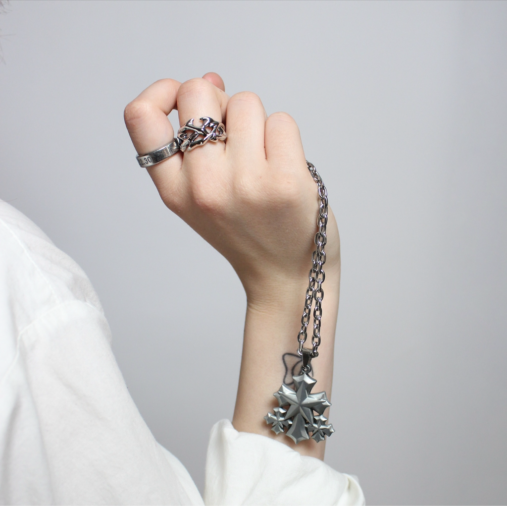 CROWN OF THORNS RING