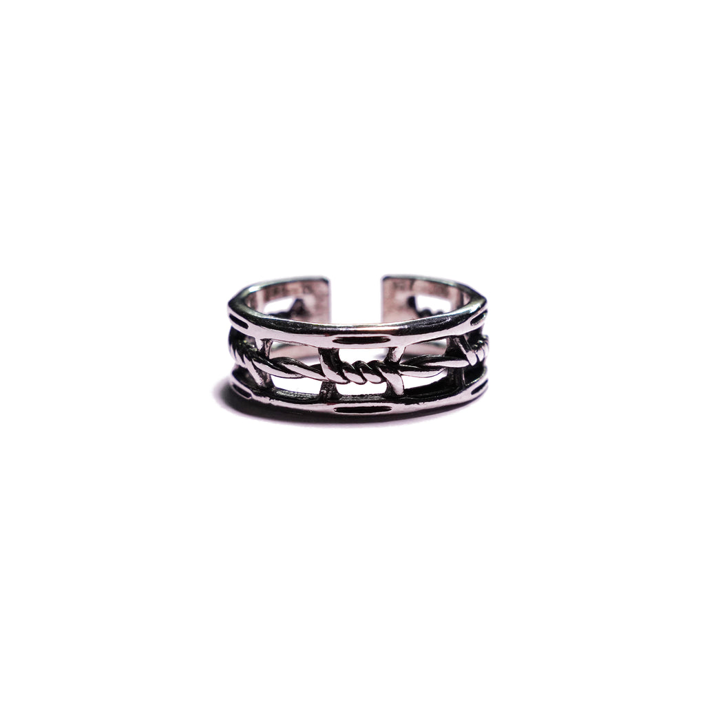 BARBED WIRE CUFF RING