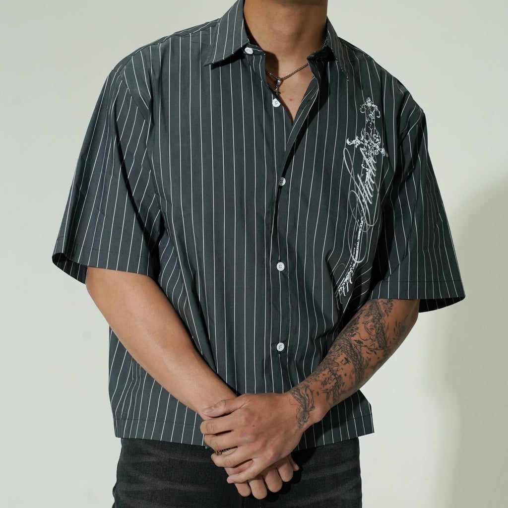 "CRUSADER" STRIPED BOXY SHIRT