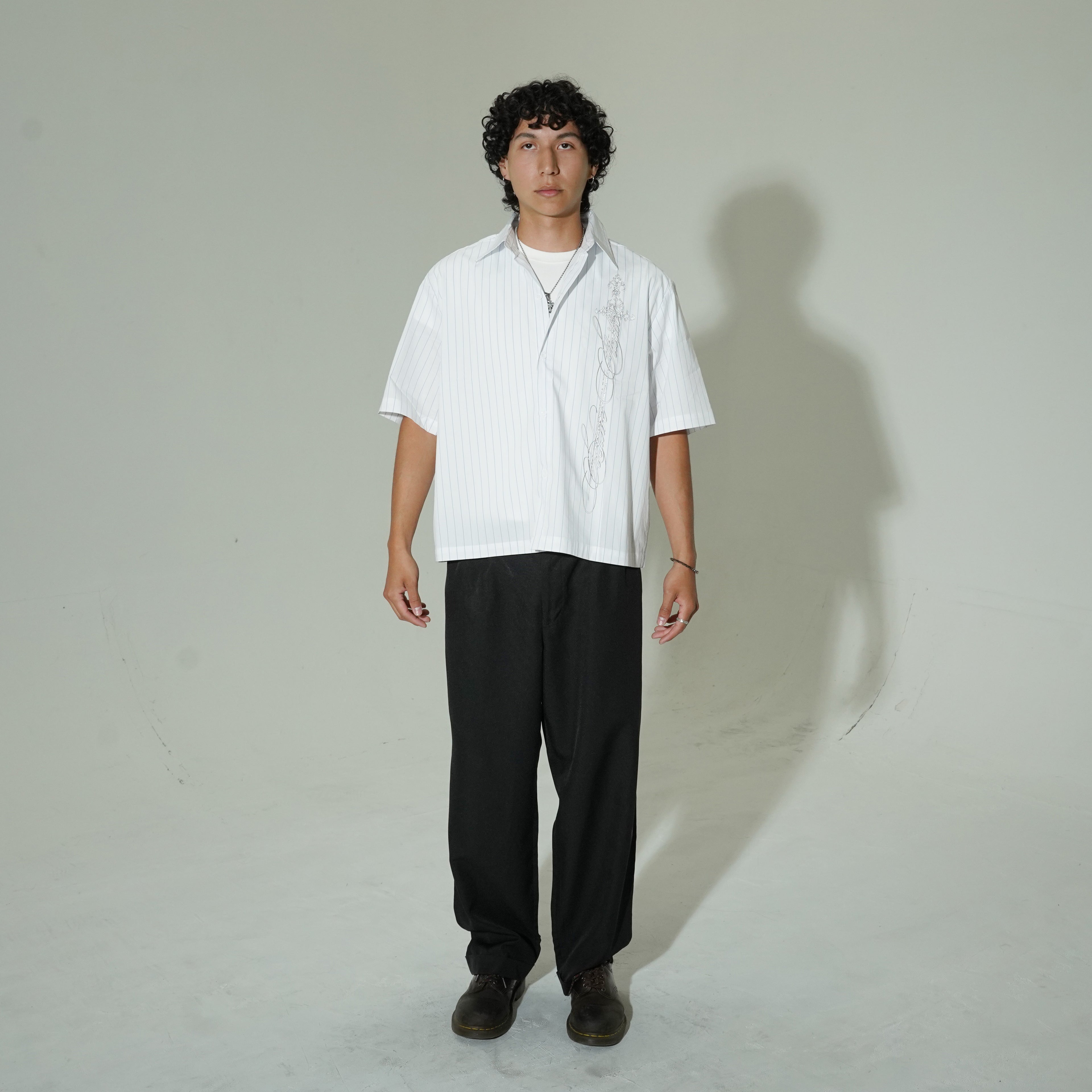 "CRUSADER" STRIPED BOXY SHIRT