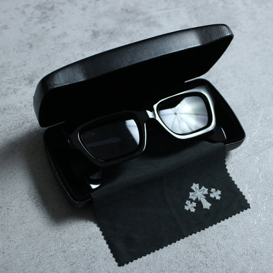 GUTTED GLASSES