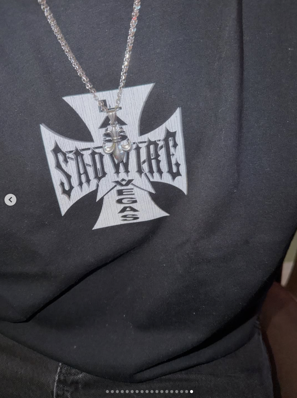 "FLEUR DE LIS" NECKLACE