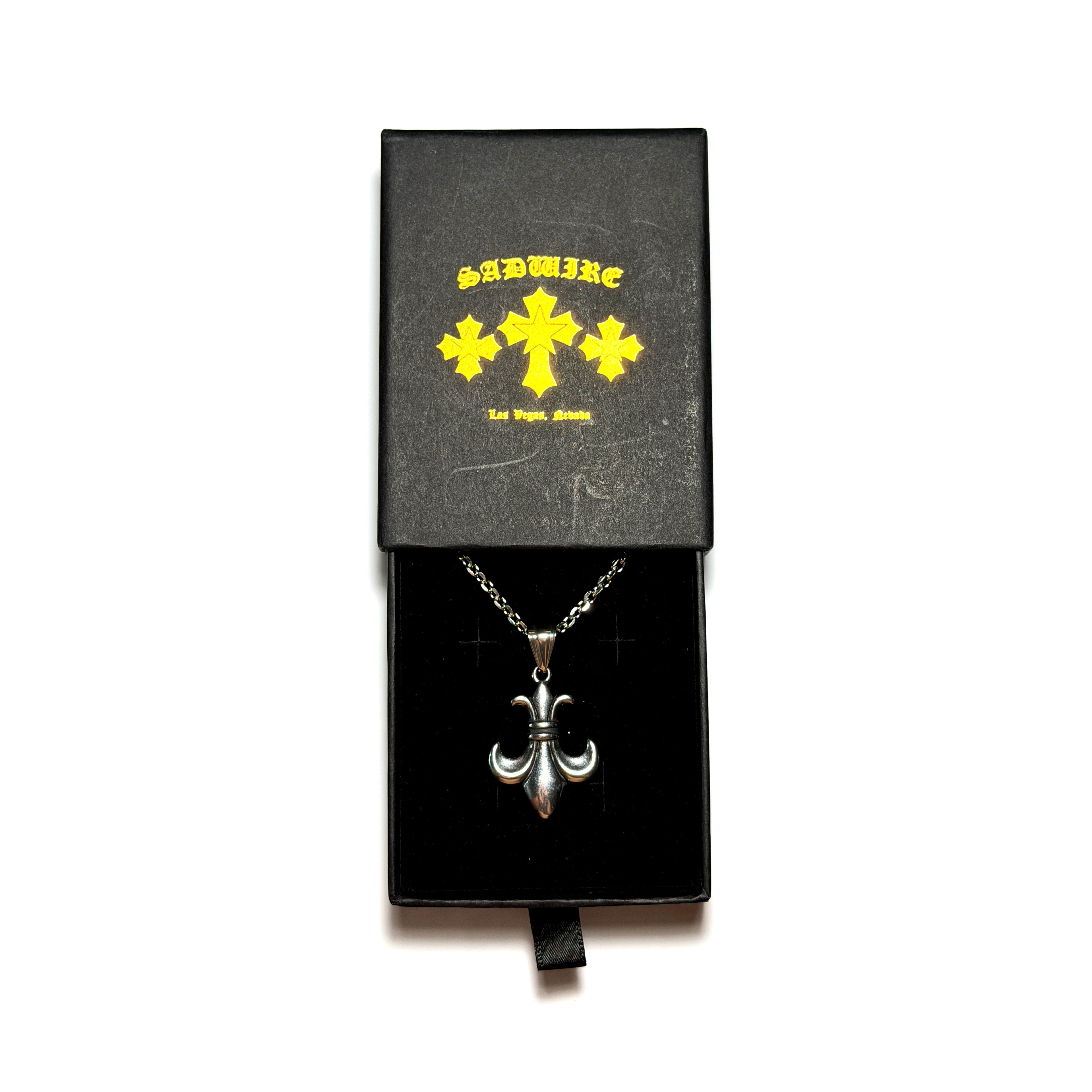 "FLEUR DE LIS" NECKLACE