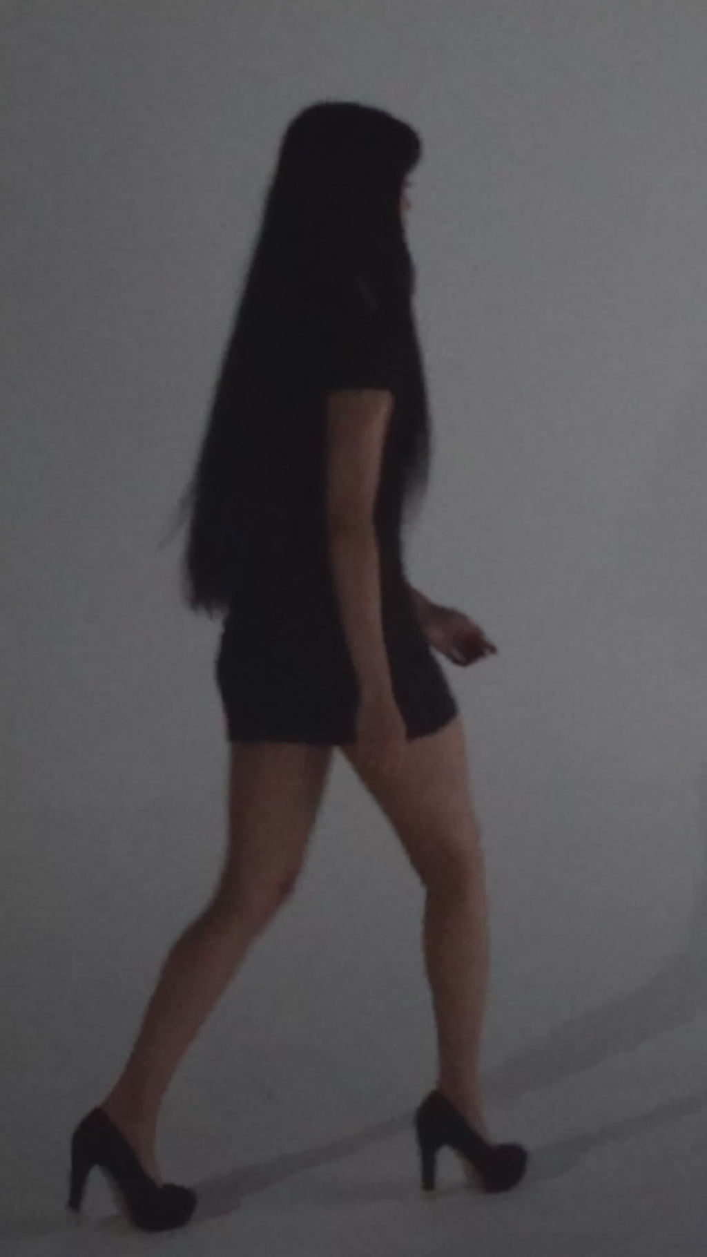 "SCRIPT" BODYCON TEE