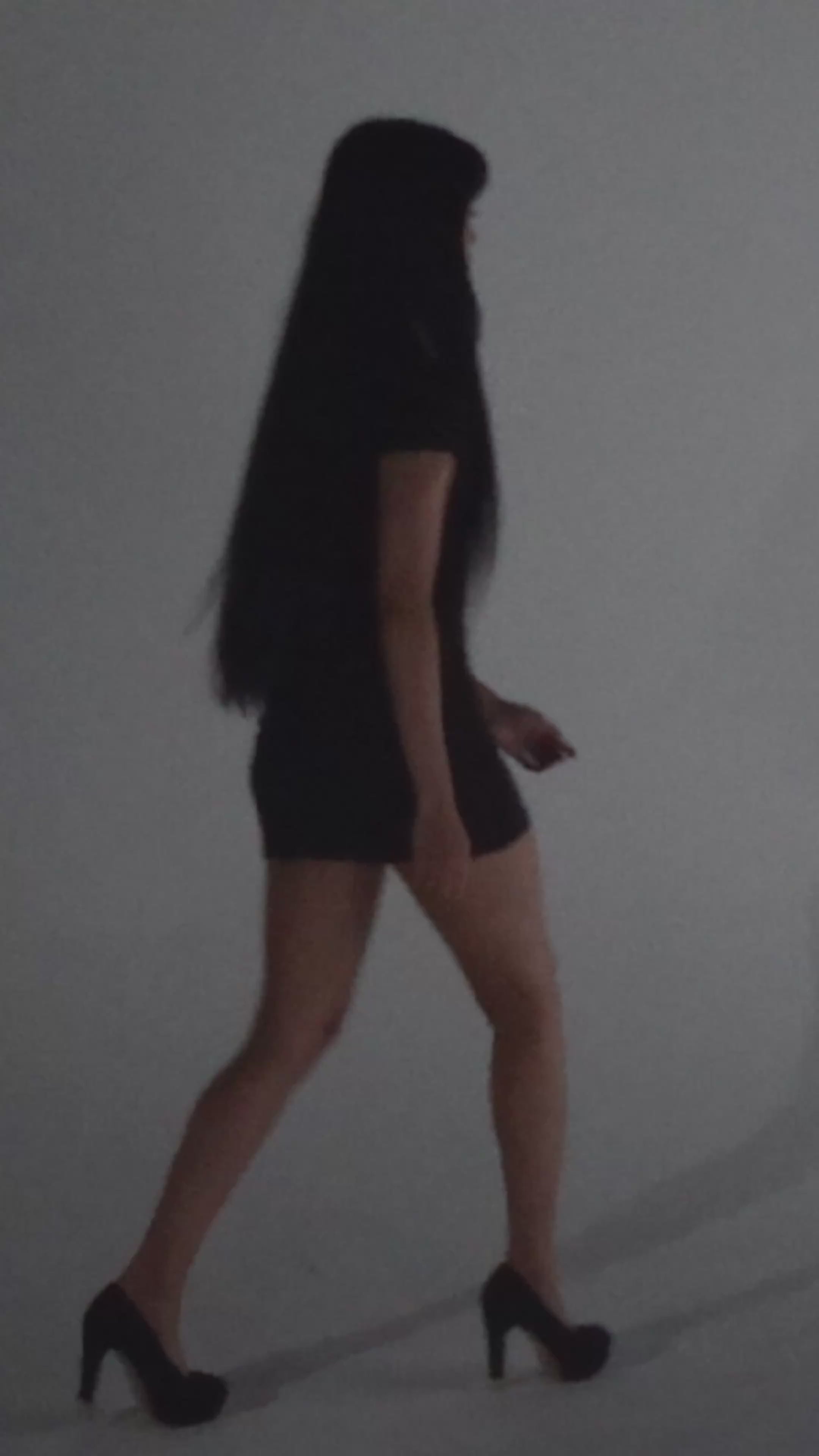 "SCRIPT" BODYCON TEE